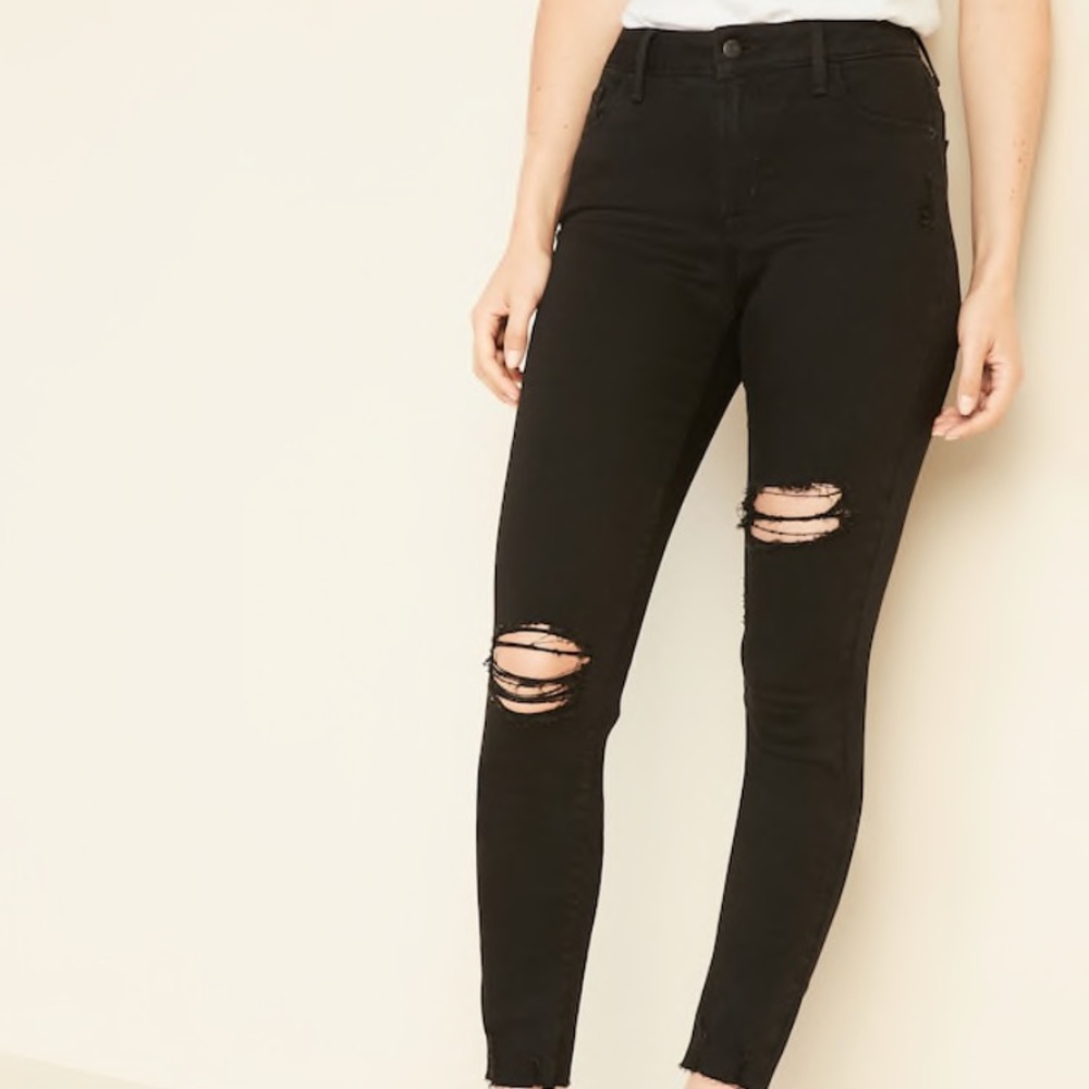 Black skinny jeans